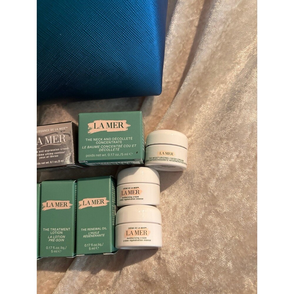La Mer skincare set of 11 plus bag plus box - Picture 3 of 6